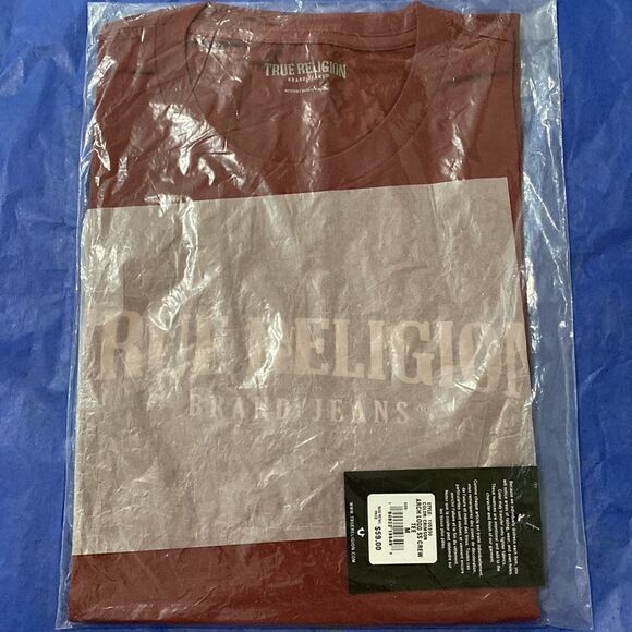 New True Religion Men’s Crimson Arch Logo SS Crew Tee Size Medium - Picture 3 of 6